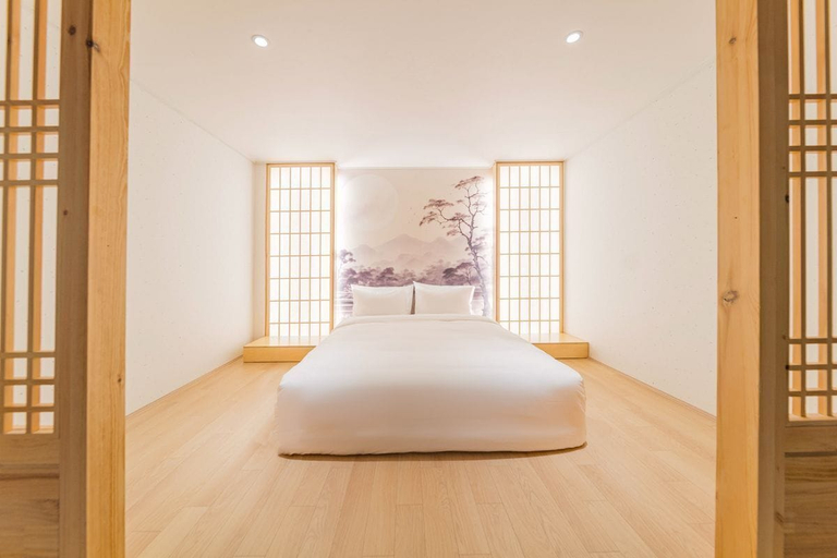 Room 5, YEONHWAMOON HOTEL YANGYANG, Yangyang