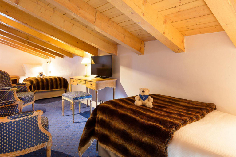 Bedroom 3, Hotel Carlina, Savoie
