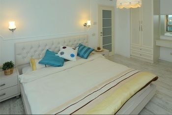 Others 3, Israel-Haifa Apartments