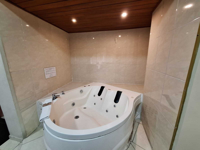 Bathroom 4, EPIQUS HOTEL, Lima