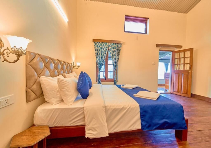 Bedroom 4, Vintage Inglenook Ooty by VOYE HOMES, The Nilgiris