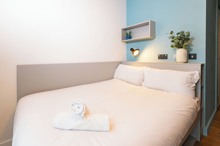 Bedroom 2, The Loom - Aparto, Dublin