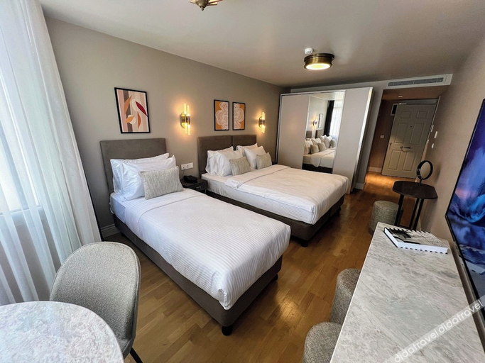 Bedroom 4, Weingart Suites Hotel, Beyoğlu