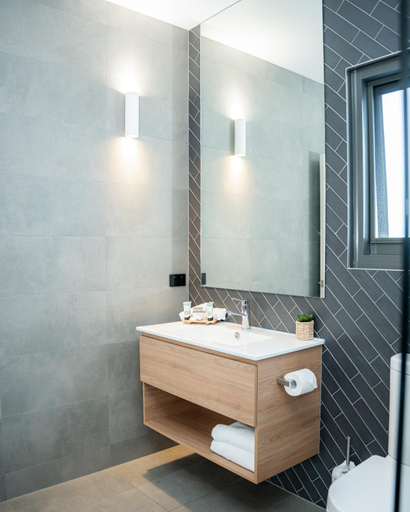 Bathroom 5, 13th Beach Golf Lodges, Greater Geelong - Pt B