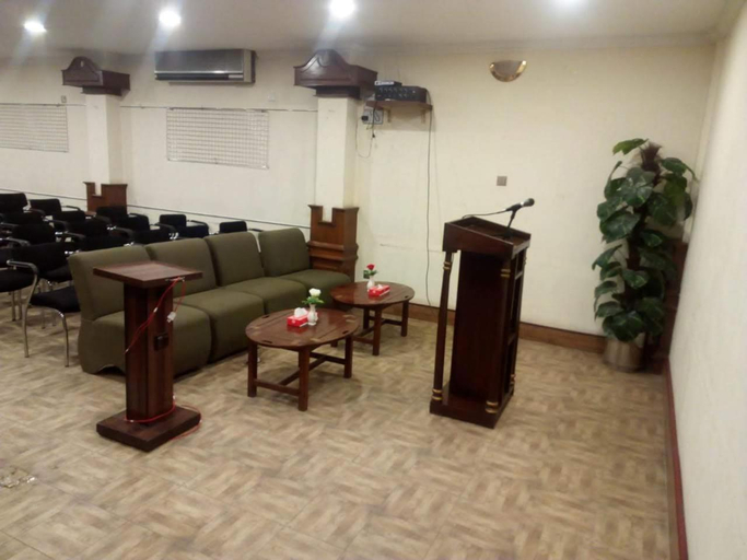 Others 5, Hotel Grand, Peshawar