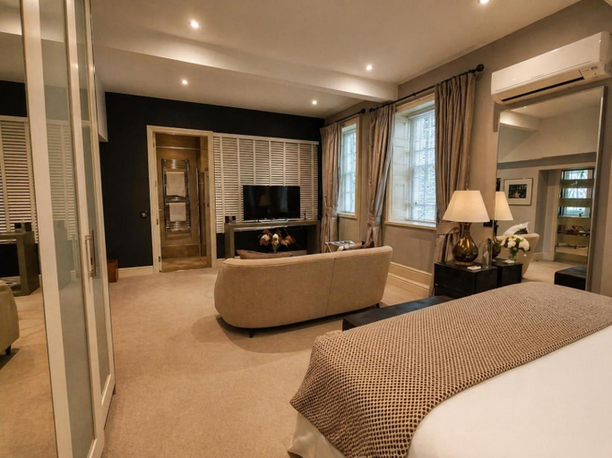 Bedroom 3, Charlton House, Somerset