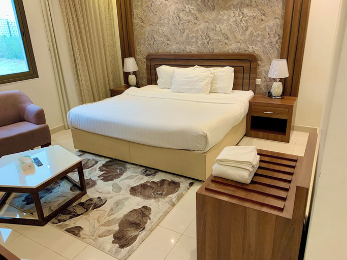 Room 4, qamar albahr, Al Khobar
