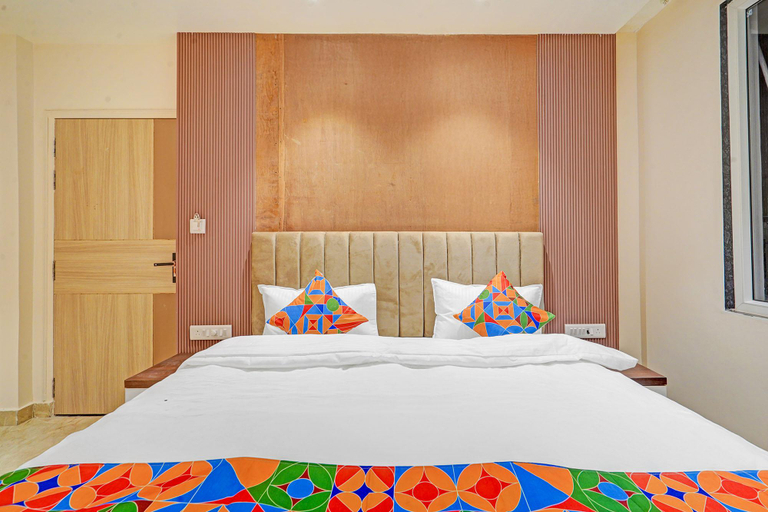 Bedroom 5, Fabhotel Symphony Regency, Varanasi