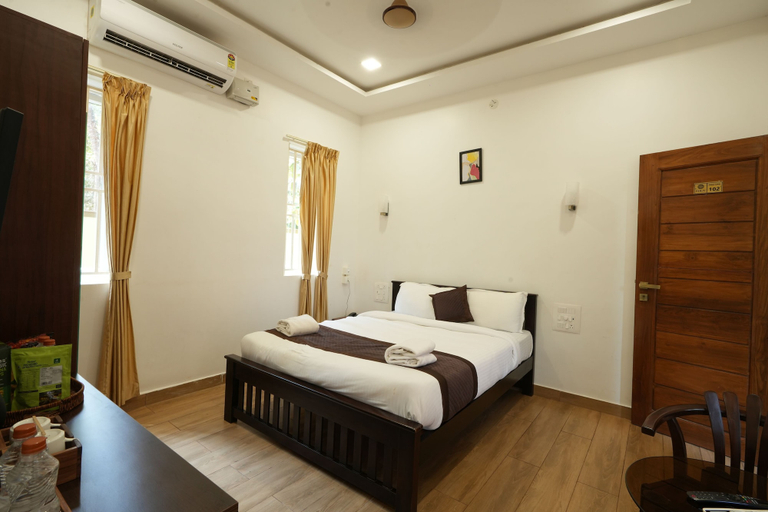 Room 3, Ember Castle by Éden, Uttara Kannada