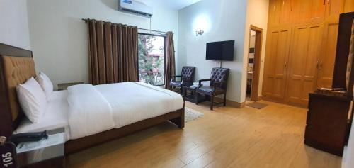 Others 4, Infinity Villa, Islamabad