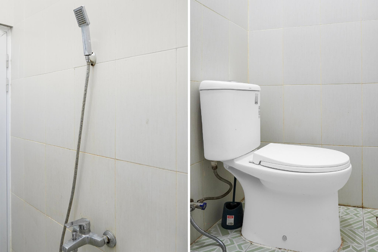 Bathroom 5, Hotel O near Mesjid Raya Sumatera Barat formerly Sachila Residence, Padang