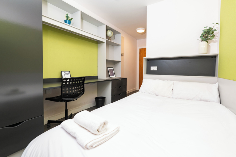 Bedroom 3, Binary Hub, Dublin