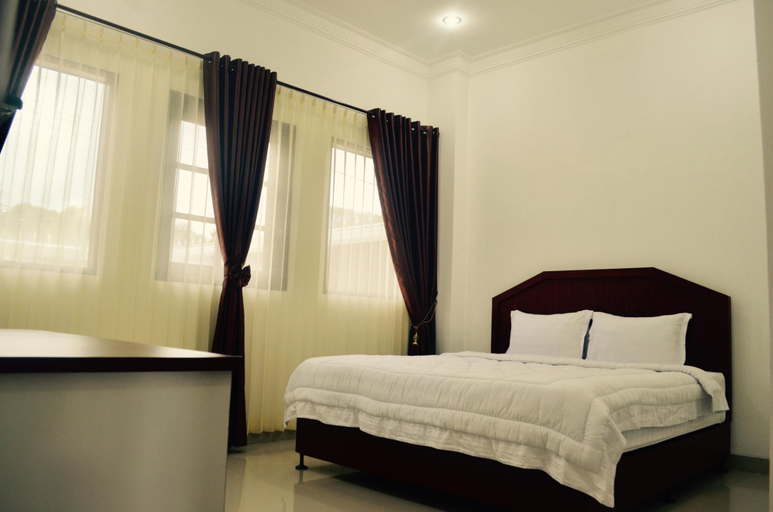 Others 1, OPRISS HOTEL, Toba