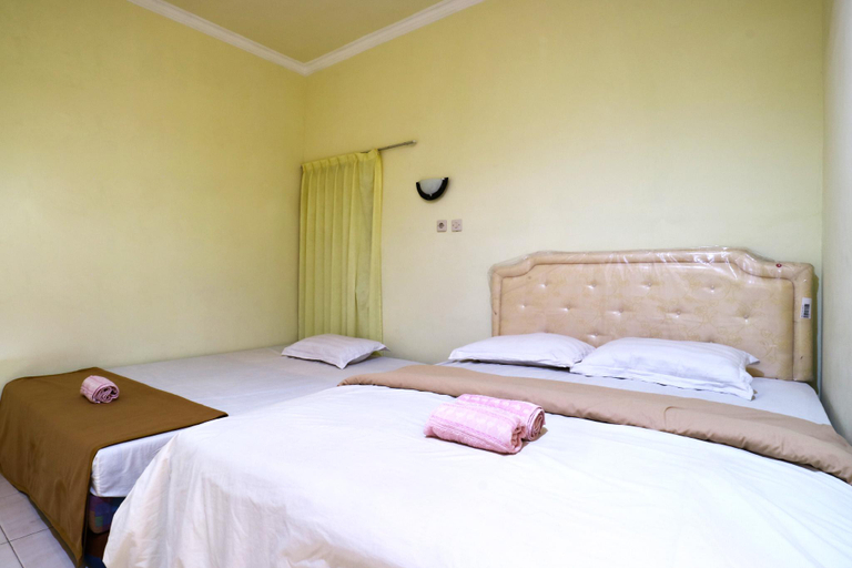 Others 5, OYO 930 Griya Imafa, Malang