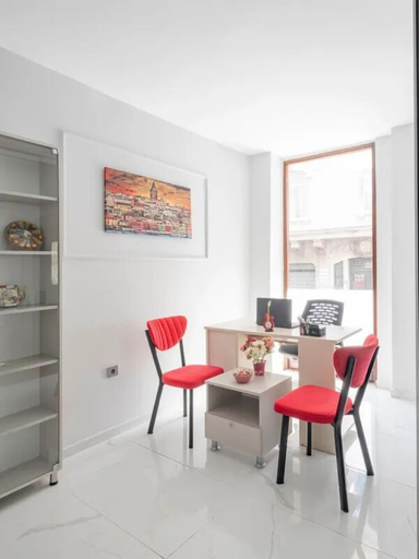 Others 5, The Red Tent Grand Suites, Beyoğlu