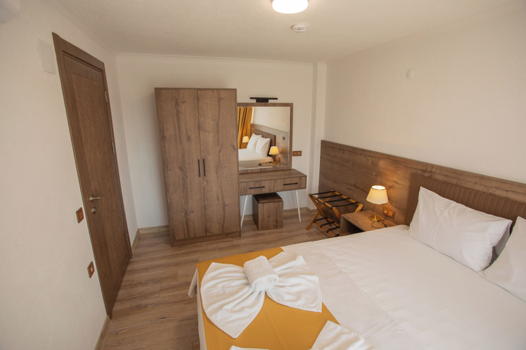 Bedroom 3, E87 Highway Otel, Burhaniye
