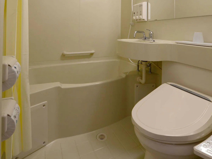 Bathroom 4, Toyoko Inn Nagano-eki Zenkoji-guchi, Nagano