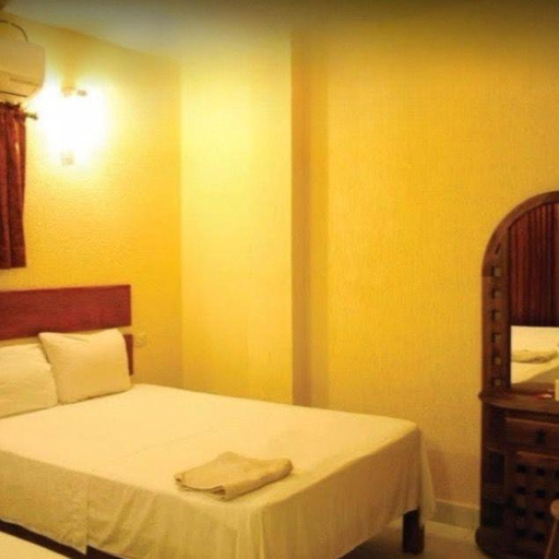 4, Hotel Alberto, Cárdenas