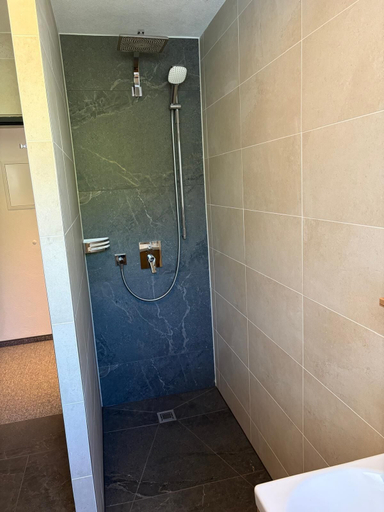 Bathroom 3, Alpenresort Panorama, Innsbruck Land