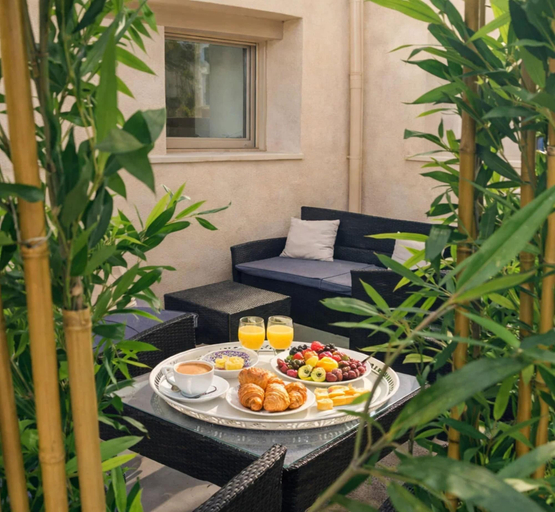 Food & Drinks, 1607 Brancion, Paris