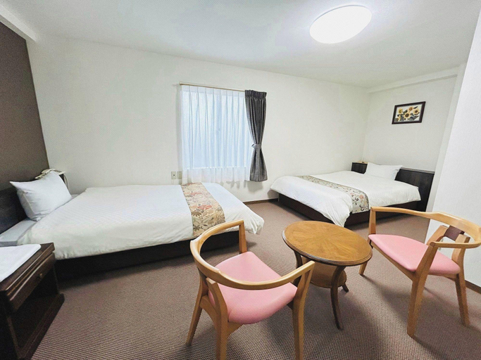 Bedroom 4, Green Hotel Aizu, Aizuwakamatsu