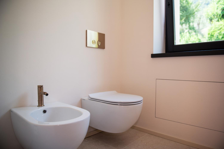 Bathroom 4, Maison Selva - Torre Limonaia hideaway with pool and private SPA, Brescia