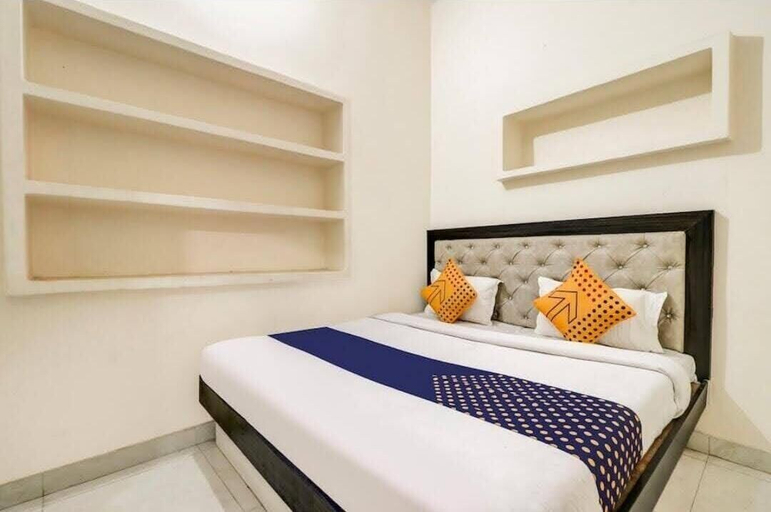 Room 5, LG Guest House, Varanasi