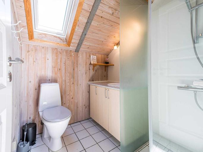 Bathroom, 4 Star Holiday Home in Hvide Sande, Ringkøbing-Skjern