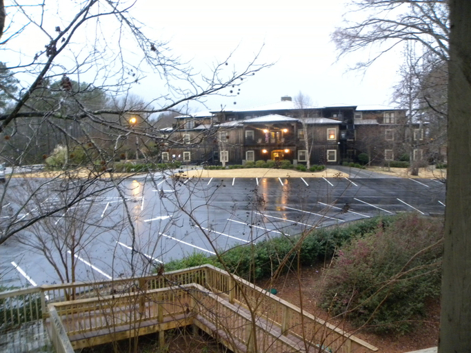 Front of property, Creekside Lodge At Lake Martin, Tallapoosa