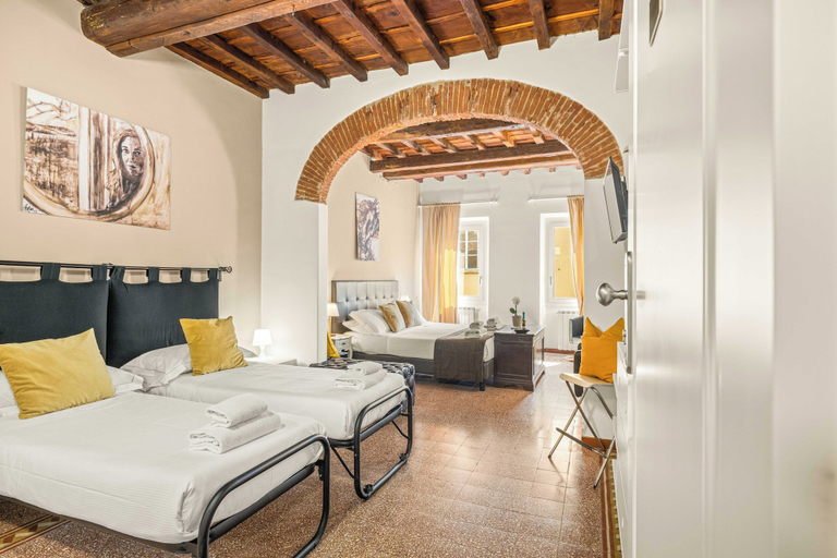 Bedroom 4, Canto dei Servi, Florence