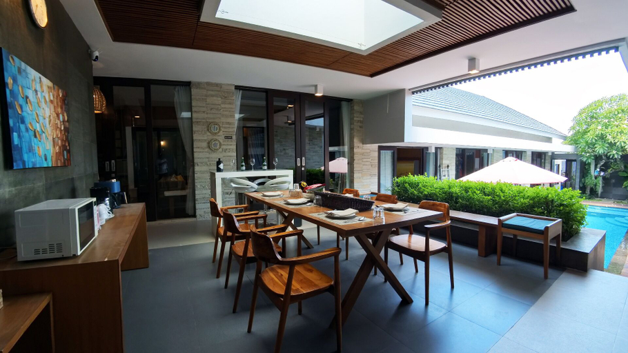 Food & Drinks, Villa Nusa Dua by Opus Hospitality, Badung