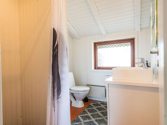 Bathroom, 4 Star Holiday Home in Fano, Fanø