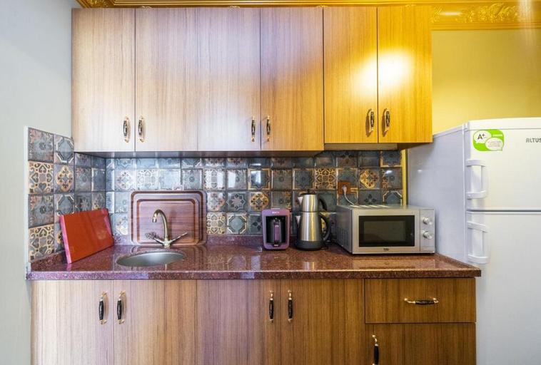 Others 5, Ottoman Design Suites, Fatih