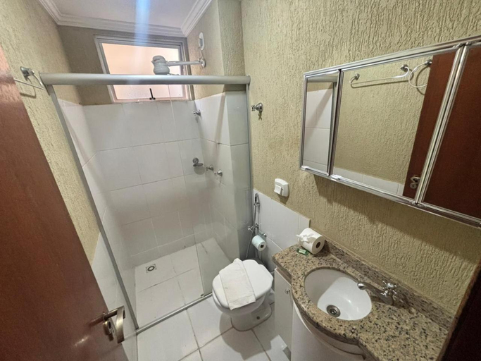 Others 3, Hotel Toulon, Caldas Novas