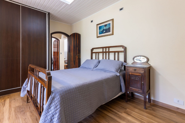 Room 4, Casa Flamboyant - Granja Viana, Carapicuíba