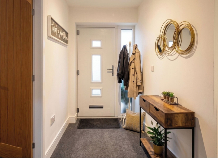 Interior 2, 2 Bed, Sleeps 4, Pet Friendly, Free Parking, Rotherham