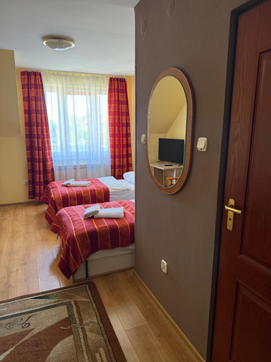 Others 5, Hotel Grodzki, Sandomierz