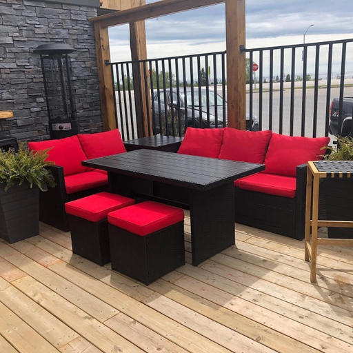 Outdoor dining, Drifters Motel and Restaurant, Thunder Bay