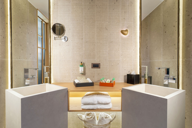 Bathroom 5, Lov'inn Kazdağları, Ayvacık