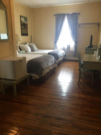 Room 3, Essex House and Tavern, Essex
