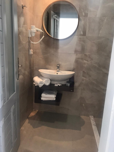 Bathroom 5, Efruze Otel, Ayvalık