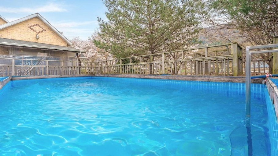 Sport & Beauty 5, Gapyeong Haneuldari pet Pension, Gapyeong