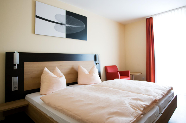 Others 3, Hotel La Baia, Cochem-Zell