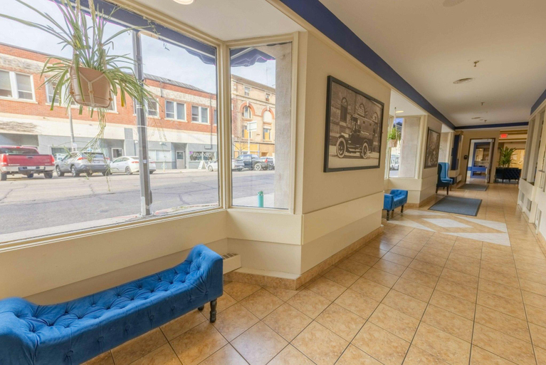Public Area 2, Prince Arthur Waterfront Hotel and Suites, Thunder Bay