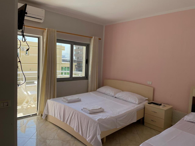 Others 3, GalaktikaHotel, Lezhës