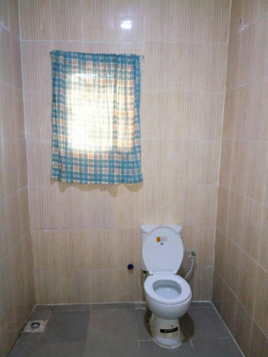 Bathroom 3, Dabotov Hotel and Suites, IlorinWe
