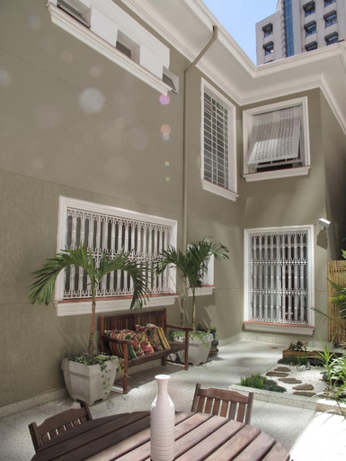 Garden, Hostel Bella Paulista, São Paulo