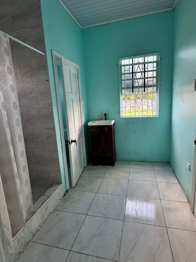 Bathroom, Bridgeview Guest House, Herstelling / Little Diamond