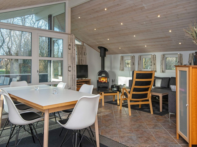 Others 4, 4 Star Holiday Home in Hemmet, Ringkøbing-Skjern
