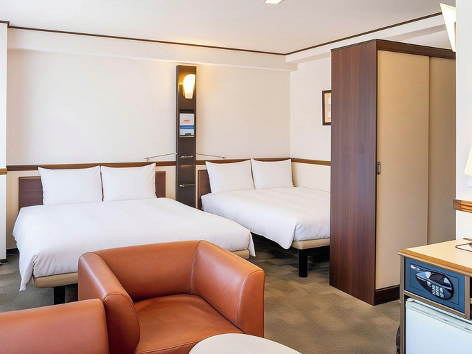 Bedroom 3, Toyoko Inn Okayama-eki Higashi-guchi, Okayama